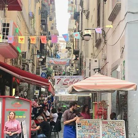 Vico Tre Re A Toledo 39 *