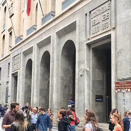 Vico Tre Re A Toledo 39 Διαμέρισμα *