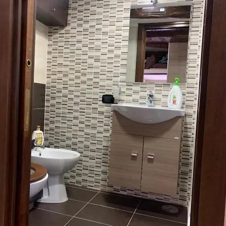 Vico Tre Re A Toledo 39 Apartamento